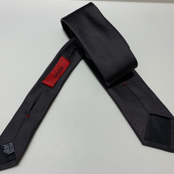 Hugo Boss Red Label Pure Silk Jacquard Black Skinny Tie Made in Italy, NEW - Picture 6 of 6
